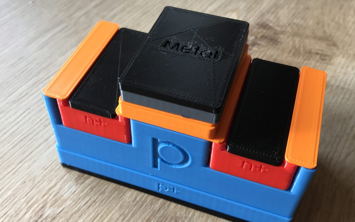Semiconductor 3D Puzzle